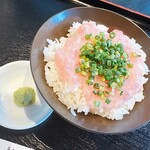 手打ちうどん 小麦堂 - ミニネギトロ丼