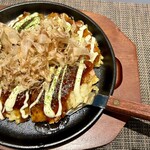 io's bar 25 teppanyaki AYA - お好み焼きが美味いです