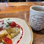 Royal Garden Cafe Aoyama - 