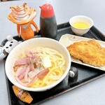 愉楽家 - 料理写真:本日の夜勤明け朝うどん