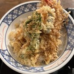 Soba Dokoro Kuraju - 海老天丼