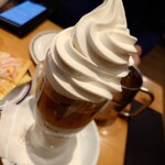 Komeda Coffee Ten Shinjuku Yasukunidori Ten - 