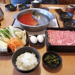 Shabu Shabu Sukiyaki Dontei Mitaka Ten - 国産牛ロース定食♪