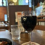 Beer Restaurant Lion Ginza Nanachome Ten - グラスワインの注ぎ具合が良心的