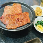 炭火焼肉 黒れんが - 