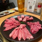 焼肉問屋 牛蔵 - 