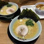 Machida Shoten Ichikawa Ten - 2024/12/14 ディナーで利用。特性チャーハンセット(1,200円)。ラーメン(850円)