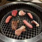 Tokusen Kuroge Wagyu Yakiniku Nishijin Hatsuki - 