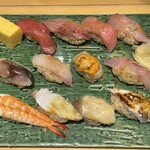 Miyagi no Sakana to Akazu no Osushi Sakana ga Sakana Sendai Parco 2 Ten - 宮城地魚握り　青葉　3280円
                        　左上から玉子・マグロ赤身・ブリ・マグロ中トロ・ほうぼう・〆さば・松川カレイ・ウニ・タイ・海老・水タコ・北寄貝・穴子