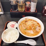 Kitakata Ramen Bannai Shiodome City Center Ten - 焦がしごまみそラーメン、1,130円。