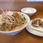 極濃湯麺 フタツメ - 料理写真: