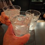 スナック古都 - 3人で乾杯！