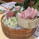 海鮮居酒屋 どんさん亭 - 刺身の盛り合わせ（正式名称失念）