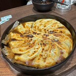 Kakuyasu Beer to Tetsunabe Gyoza 3 6 5 Sakaba Shonandai Ten - 