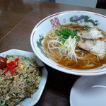 まんぷく - ラーメン定食