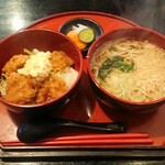 麺房そば玄 - 店内限定Aセット ¥880＊イカフライ丼＊たぬきそば(温)