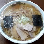 中華そば八千代 - 料理写真:中華そば 大盛(800円也) いつも固めでお願いしてます‥