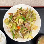 黒丸パーキングエリア（上り線）スナックコーナー - 肉野菜炒め定食