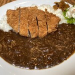 Kumagera - とんかつホエーカレー　1700円