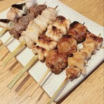 Yakitori Sakaba Honda Shoten Funabashi Ten - 盛り合わせ