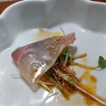 チャイナひめは菜 - 料理写真:縞鯵の刺身