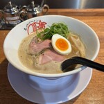 あいつのラーメン かたぐるま - 料理写真: