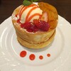 HOSHINO COFFEE Gurandeuo Tachikawa Ten - ダブルサイズ！キャラメルりんごと苺のスフレパンケーキ♪