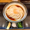 らんぷ若蔵 - 【2024年11月】ぶっかけうどん＠715円、温泉玉子＠110円、提供時。