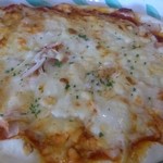 トヨジタリーノ - スモークサーモンとオニオンのPIZZA