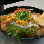 山芳亭 - 白エビ丼