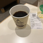 果汁工房 果琳 - オーナーズラウンジでコーヒーと一緒にいただきました♪