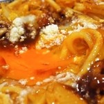 Grill Ippei Shinkaichi Honten - スパゲティ イタリアン　生卵を崩して食べると美味しい！！