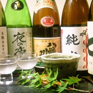 We have a variety of sake from Sakedokoro Hiroshima.