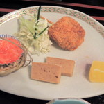 Suzuki Ryokan - 夕食のおつまみ　かな？