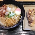 Hanamaru Udon Toyonaka Inta-Ten - 鬼おろし大根と温玉うどん、げそ天