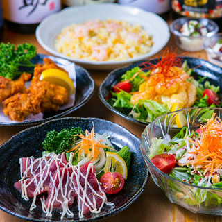 We offer a variety of Izakaya (Japanese-style bar) menus! There are many items that go well with alcohol.