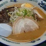 Ton Taro Sakawa Ten - 味噌ラーメン