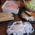 Shabu Shabu On Yasai Akita Nida Ten - 肉や野菜や春雨