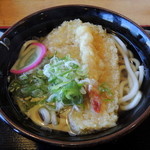 すしべん - 2014年10月19日(日)　天ぷらうどん(370円)