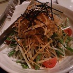 YAKITORI COCCO - サービスのサラダ