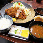 Yada Katsu - 2014.11再訪：六白黒豚ロース定食☆