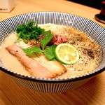 自家製麺 MENSHO TOKYO - 料理写真: