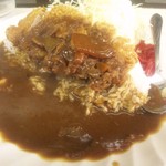 キッチン南海 早稲田店 - スパイシーなカレーはキッチン南海のDNAがたっぷり詰まっております。