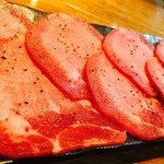 Sumibi Yakiniku Sumi - 塩タン 1,080円