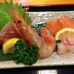 Osaka Shonin Toraya - H.26.12.11.昼 本日のお造り盛り合わせ定食 1,000円のお造りアップ