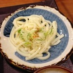 Dodan - キムチ鍋についている「うどん」