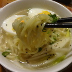 Uotami Koga Higashiguchi Ekimae Ten - 鶏塩葱ラーメン：428円(税抜)