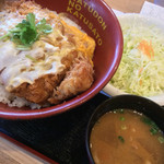 Katsu Sato Shiroyama Ten - カツ丼とキャベツと豚汁 648円也