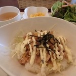 Organic & Gemstone Cafe Chien - ランチ * 豚丼  スープも付いてます＊