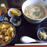 Soba Kappou Kigokoro - 煮込みうどんのかき揚げ丼セット(800円)_2010-03-28